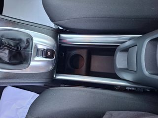 Opel Meriva 2015-thumb-15