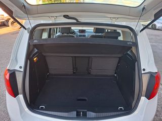 Opel Meriva 2015-thumb-16