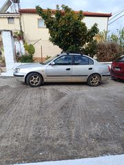 Hyundai Elantra 2003