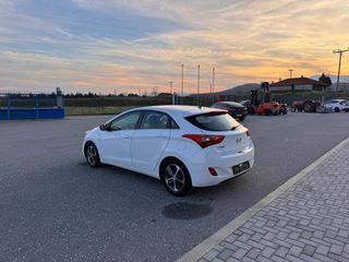 Hyundai i 30 2016-thumb-2