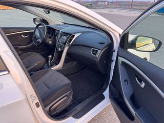 Hyundai i 30 2016-thumb-12