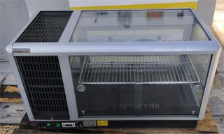 Βιτρίνα Ψυχόμενη Επιτραπέζια Διπλής Όψης 100x50x58Cm - Μεταχειρισμένη.