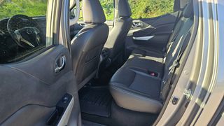 Nissan Navara 2019 N-GUARD-thumb-11