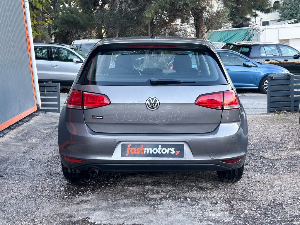 Volkswagen Golf thumbnail 6