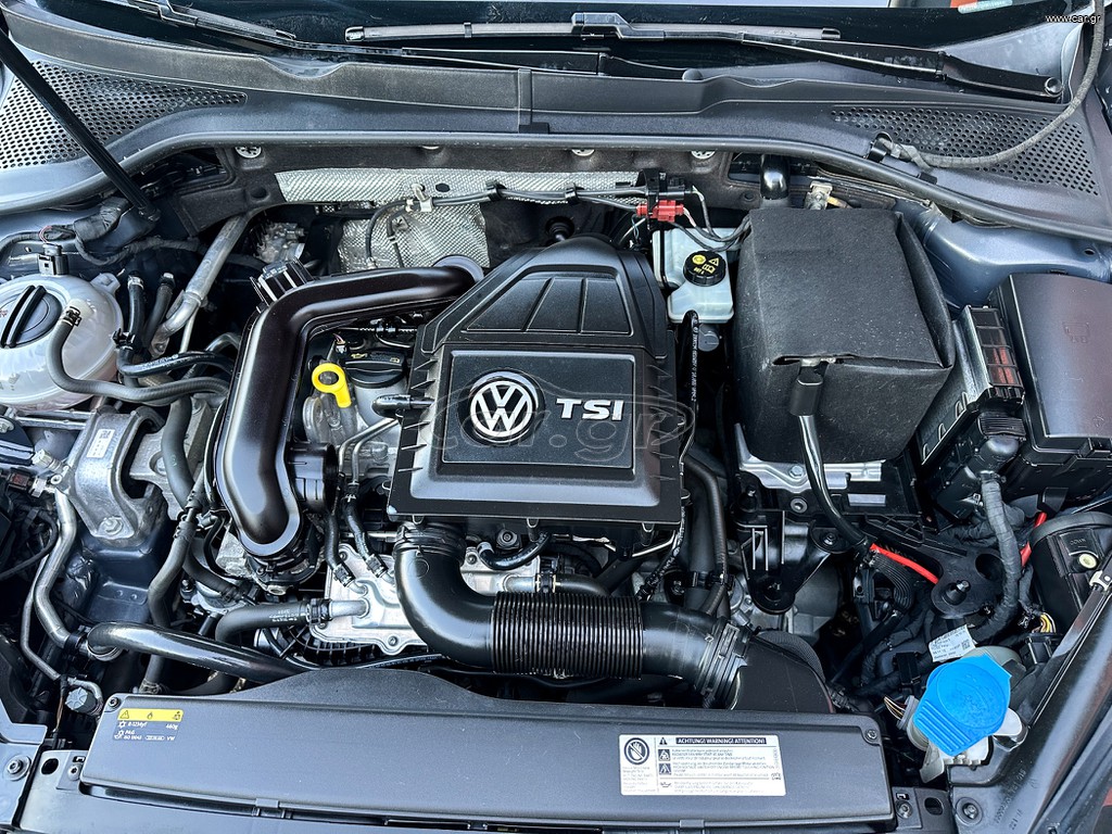 Volkswagen Golf thumbnail 39
