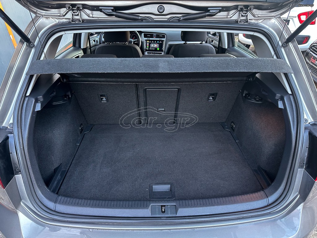 Volkswagen Golf thumbnail 35
