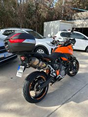 KTM 990 Supermoto 2012 SMT-thumb-3