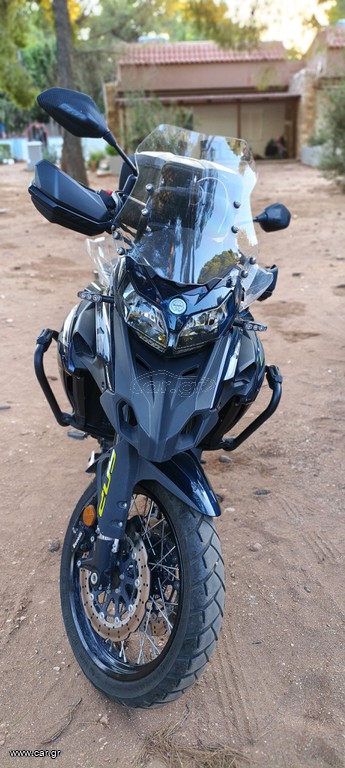 Benelli TRK 502 2024 502X / TRK 502 X