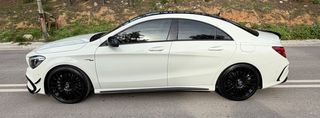 Mercedes-Benz CLA 45 AMG 2016-thumb-9