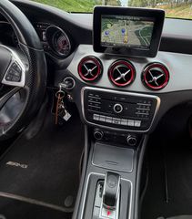 Mercedes-Benz CLA 45 AMG 2016-thumb-16
