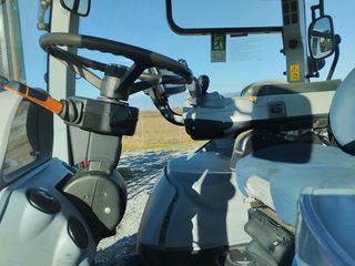 Τρακτέρ New Holland 2014 Τ7235-thumb-10