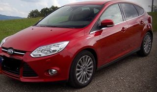 Ford Focus 2011 Titanium-thumb-4