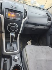 Isuzu D-Max 2017-thumb-7