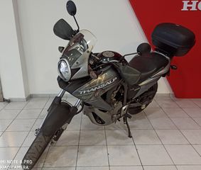 Honda Transalp 700 2009-thumb-4