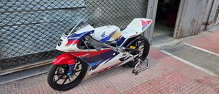 Honda NSR 250 2016 NSF 250-thumb-3