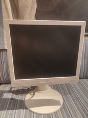Fujitsu SCENICVIEW Series SCENICVIEW A17-2A computer monitor 43.2 cm (17") 1280 x 1024 pixels Ivory