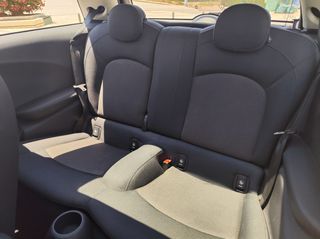 Mini Cooper D 2014-thumb-16
