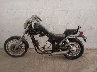 SUZUKI INTRUDER 750 ΓΙΑ ΑΝΤΑΛΑΚΤΙΚΑ
