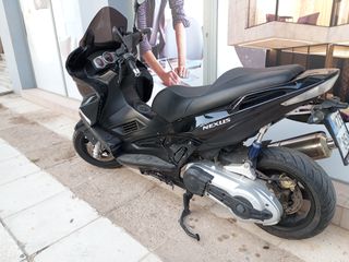 Gilera Nexus 500 SP 2007 NEXUS 500-thumb-1