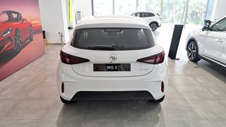 Mg MG3 2026 HYBRID +  Exclusive-thumb-2