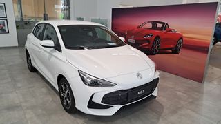 Mg MG3 2026 HYBRID +  Exclusive-thumb-4
