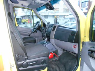 Ασθενοφόρο Mercedes-Benz 2017 SPRINTER 319-thumb-5