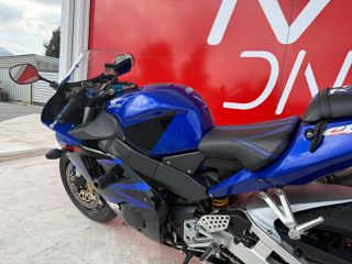 Honda CBR 954RR Fireblade 2002-thumb-10