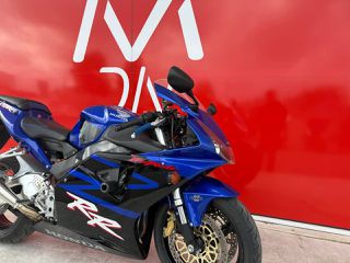Honda CBR 954RR Fireblade 2002-thumb-2