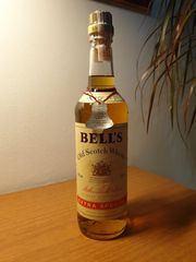Bells whiskey-thumb-1