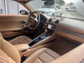 Porsche Boxster 2017 Porshe Boxter 718-thumb-13