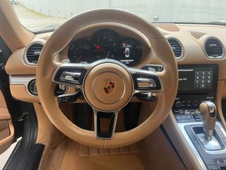 Porsche Boxster 2017 Porshe Boxter 718-thumb-21