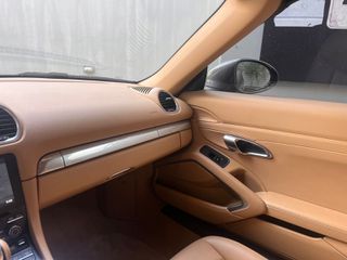 Porsche Boxster 2017 Porshe Boxter 718-thumb-23