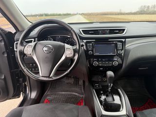 Nissan X-Trail 2016-thumb-14