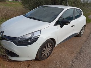 Κλούβα Renault 2015 clio