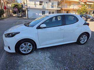 Toyota Yaris 2022 ACTIVE HYBRID-thumb-2