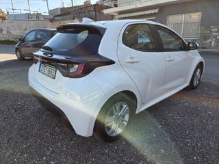 Toyota Yaris 2022 ACTIVE HYBRID-thumb-6