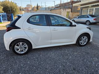 Toyota Yaris 2022 ACTIVE HYBRID-thumb-7