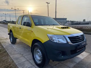 Toyota Hilux 2013-thumb-1