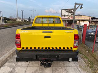 Toyota Hilux 2013-thumb-3