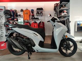 Honda SH 350i 2026