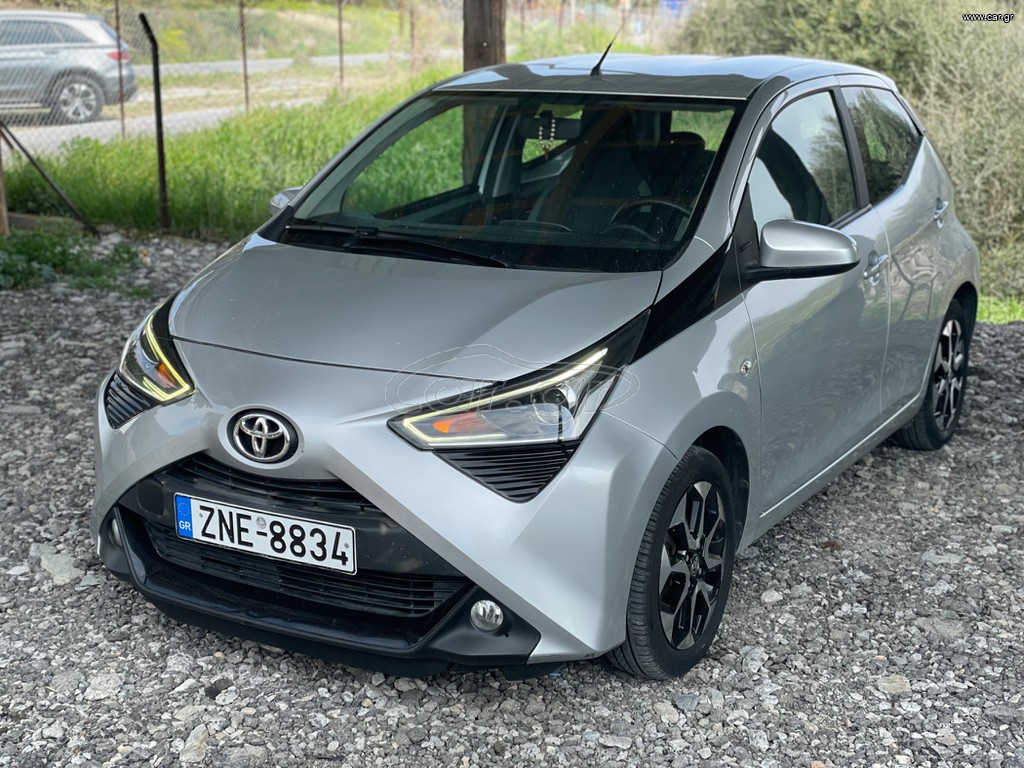 Toyota Aygo 2021 1.0  X-Play Sport MMT | Αυτοματο | Ζαντες | Οθονη
