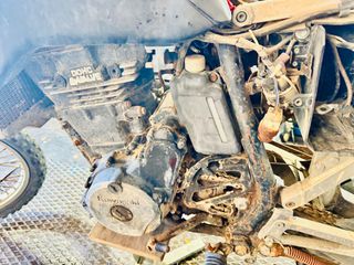 Kawasaki klr 600cc για ανταλλακτικα!!-thumb-3
