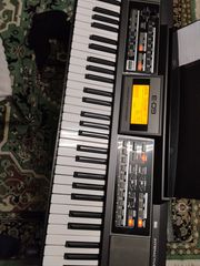 Roland E-09-thumb-3