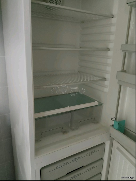 Πωλείται ψυγείο