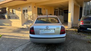 Skoda Superb 2005