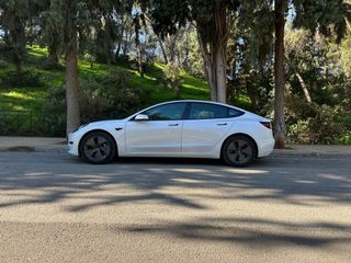 Tesla Model 3 2021 Standard Range Plus
