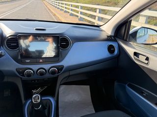 Hyundai i 10 2015-thumb-16