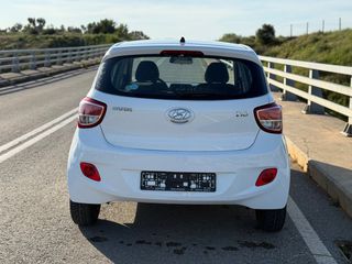 Hyundai i 10 2015-thumb-7