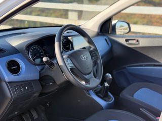 Hyundai i 10 2015-thumb-10
