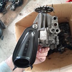 ΣΕ ΧΑΜΗΛΗ ΤΙΜΗ ΣΕ ΧΑΜΗΛΗ ΤΙΜΗ MΕGANE/KADJAR/ QASHQAI J11/ XTRAIL T32/ VIVARO/VITO 1.6 DCI R9M 150003817r ΓΝΗΣΙΑ ΑΝΤΛΙΑ ΛΑΔΙΟΥ